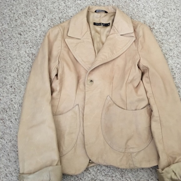 Mackage VINTAGE tan/beige leather jacket! Size S